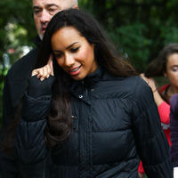 Leona Lewis visits the Hopefield Animal Sanctuary - Photos | Picture 98730